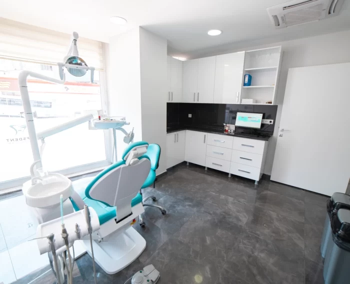 MFS Dent treatment room in Bursa