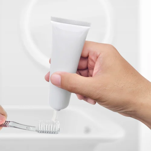 fluoride and fluoride-free toothpastes